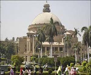   مصر اليوم - حاكم الشّارقة والجنزوري وساويرس وإمام في احتفالية زراعة القاهرة